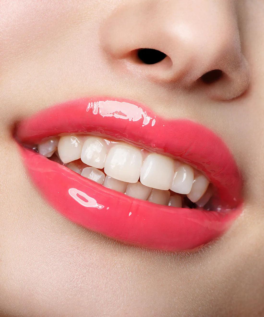 Infracyte Luscious Lips putlinantis, senėjimą stabdantis lūpų blizgesys - Junora Beauty Lab